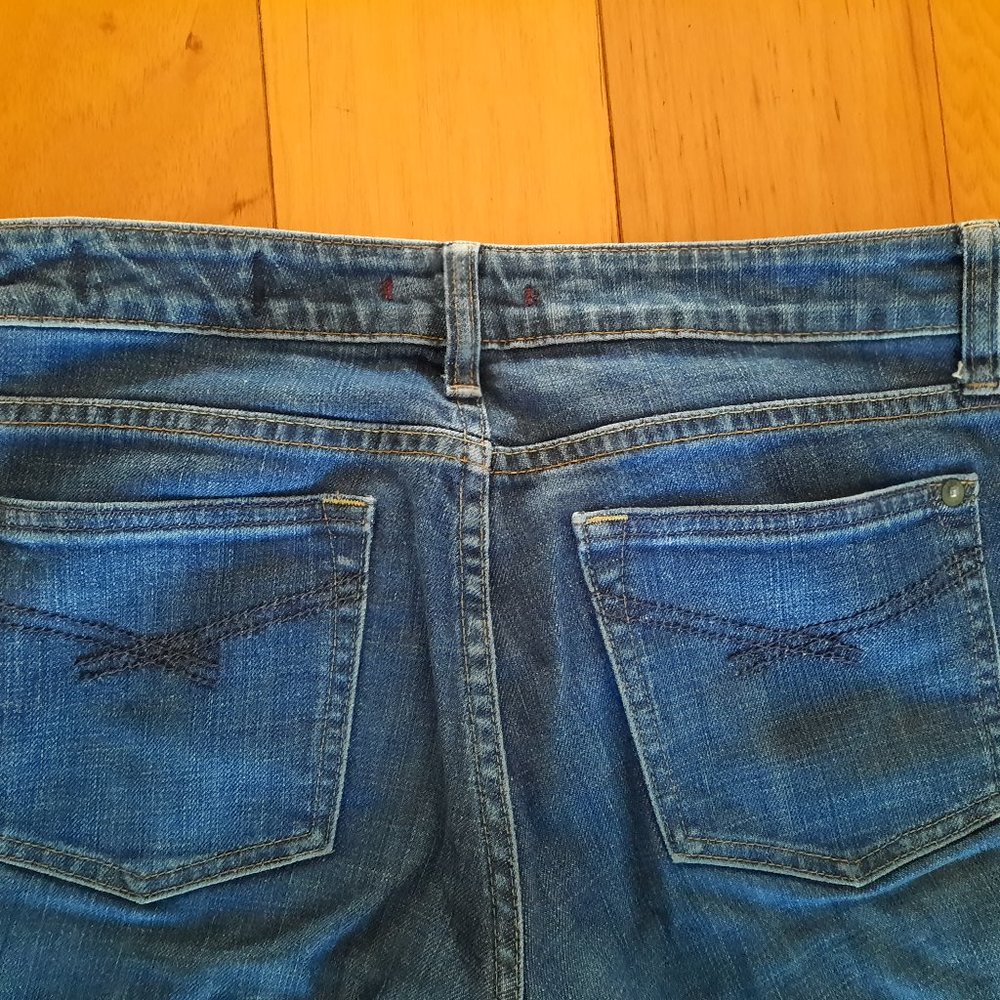 Limited Edition Sz 4R Low rise jeans
